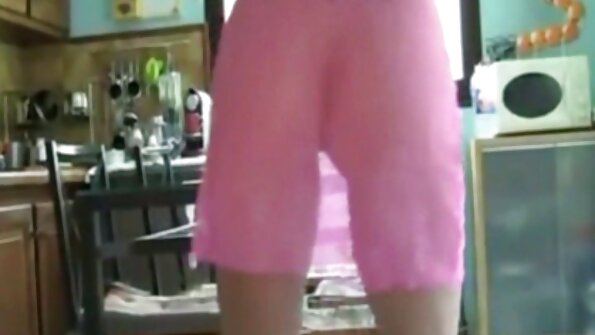 Cock ປົດລັອກ passion ຂອງ slut ໄວລຸ້ນ skinny ໄດ້